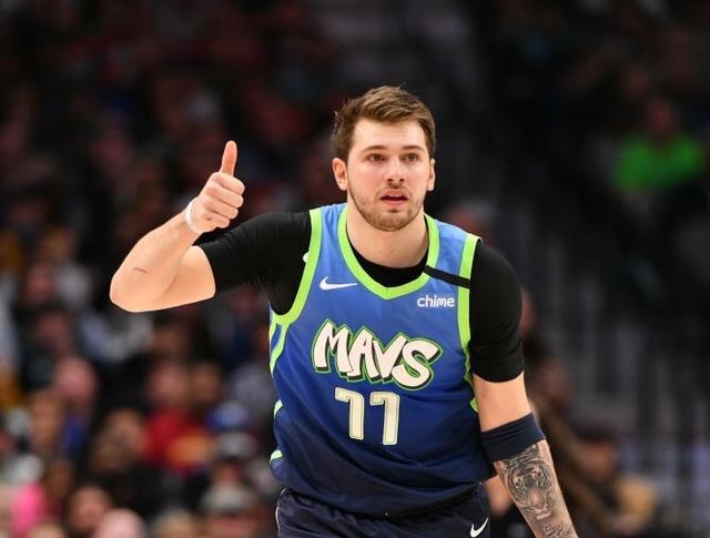 向且极具斗 向且极具斗