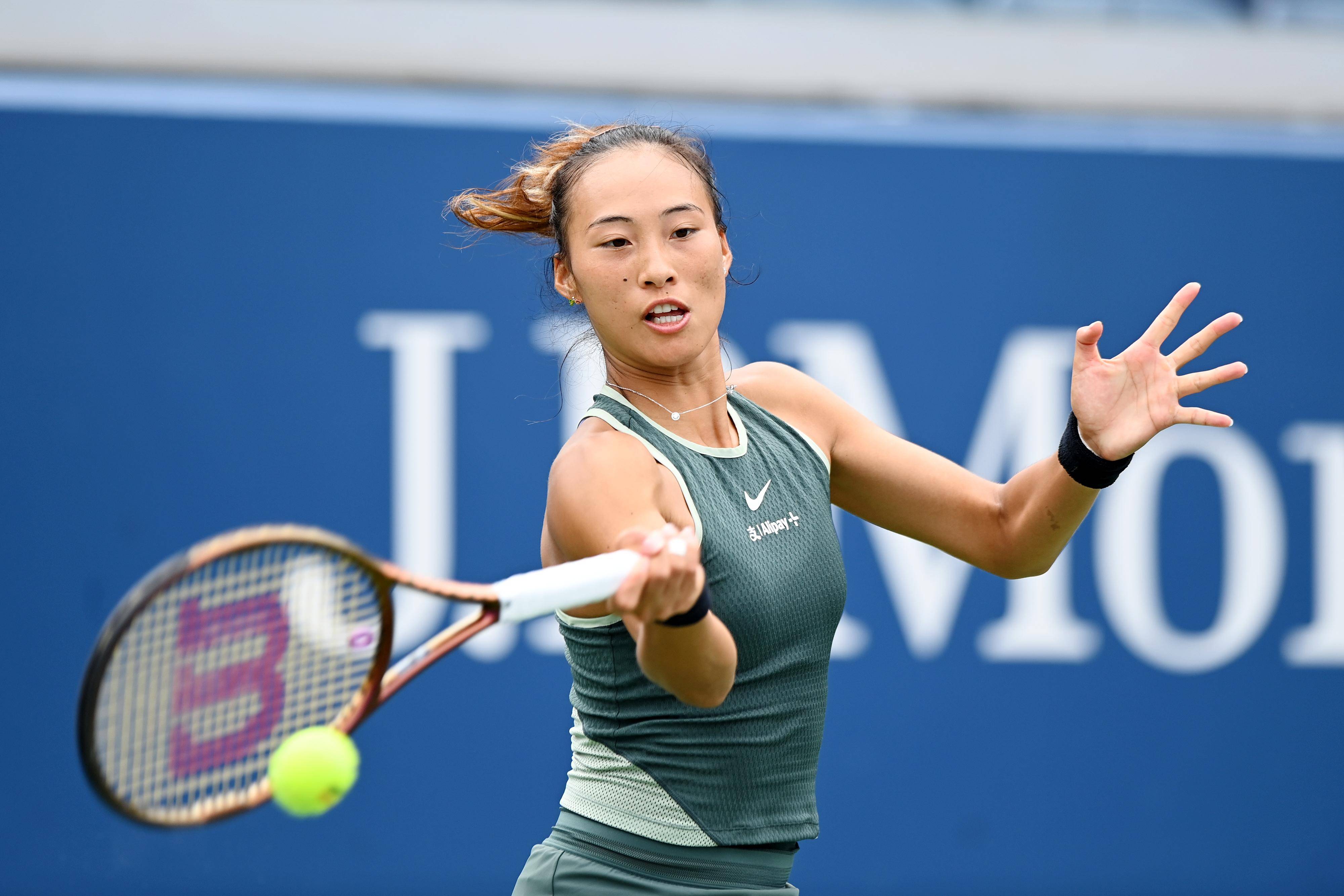 又进一步加 又进一步加