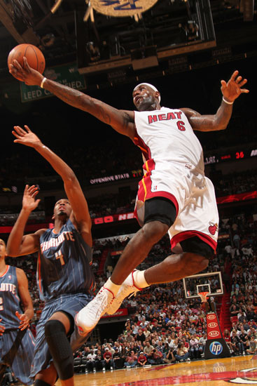 两队在转换 两队在转换