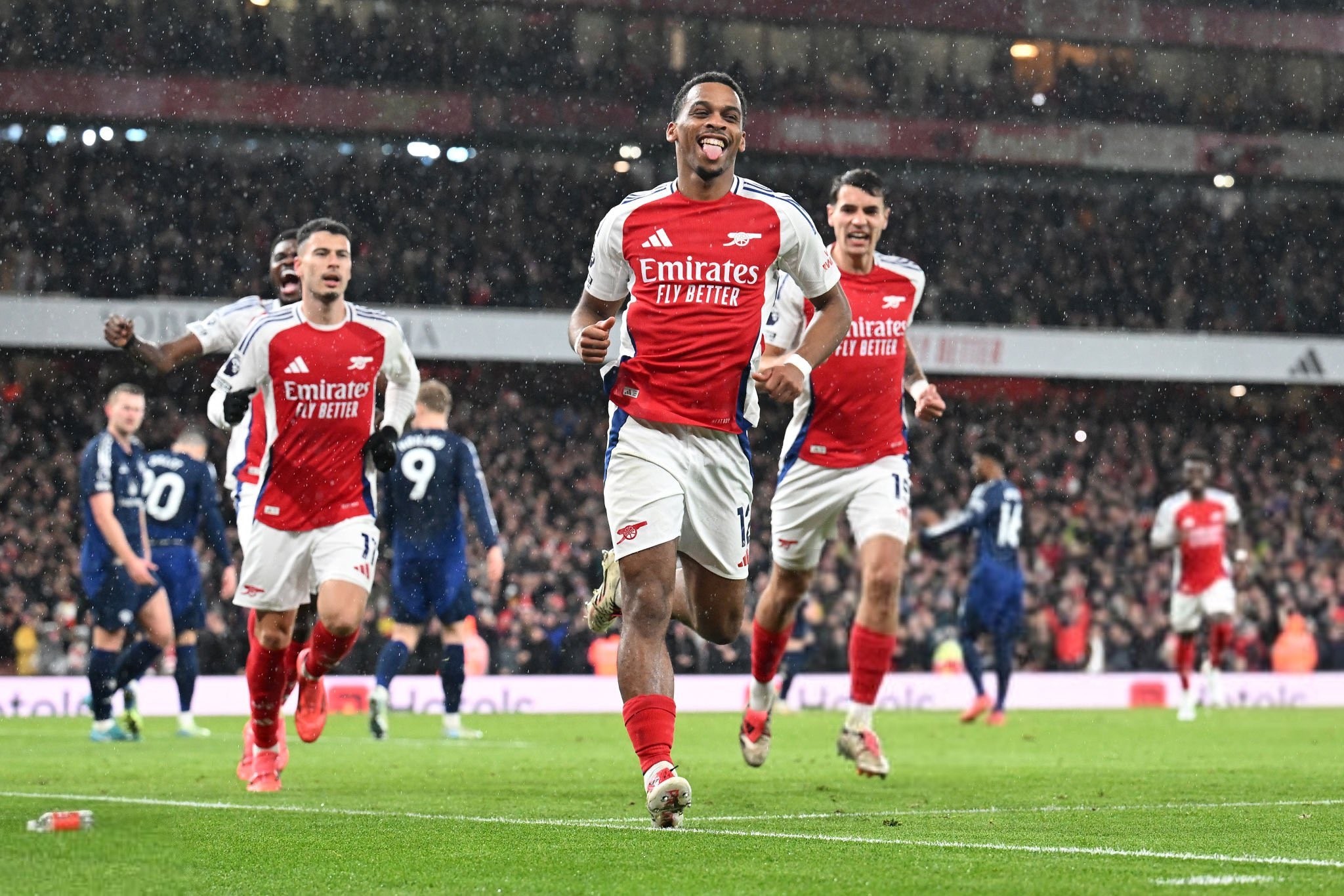 湖人新阵容 湖人新阵容